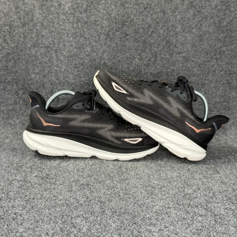 Hoka Clifton 9 Running Shoes Women's 9 Black Rose Gold Athletic‎ Run Training